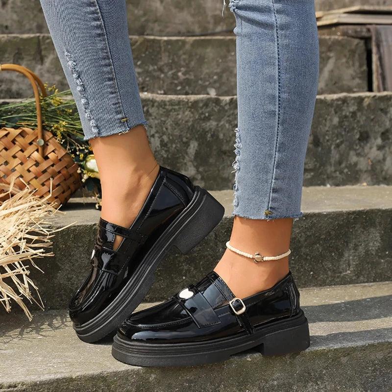 ROMY - Mocassins vernis à boucle Confort Orthopédique