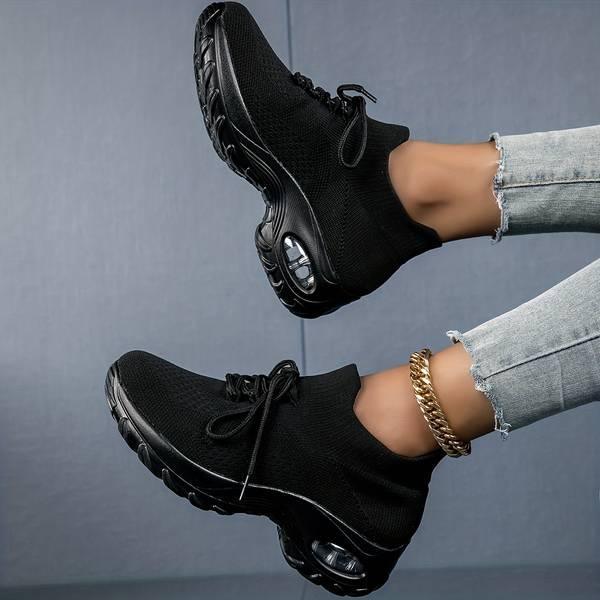 Chaussures orthopédiques femme Noires Décontractées Caelira - Confort Orthopédique