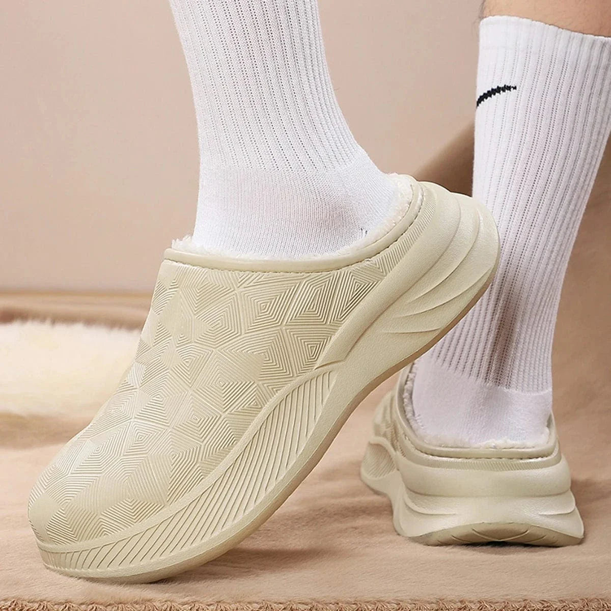 Chausson Orthopédique Homme Imperméable avec Intérieur en Fausse Fourrure - Beige / 44-45
