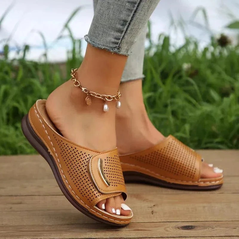 Claquette Orthopédique Femme Confortable et Élégante - Bordeaux / 41