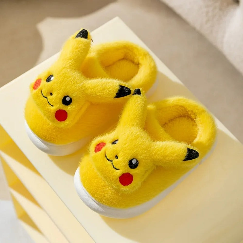 Pantoufles pikachu - 40 / Jaune