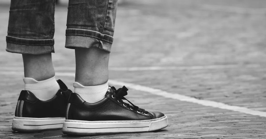 Comprendre et gérer une cheville enflée sans douleur : conseils pratiques