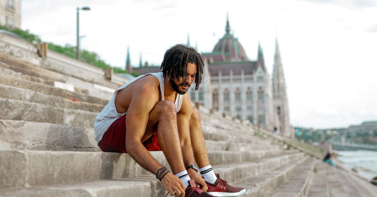 Pourquoi opter pour des chaussures homme sans lacets : confort et praticité au quotidien