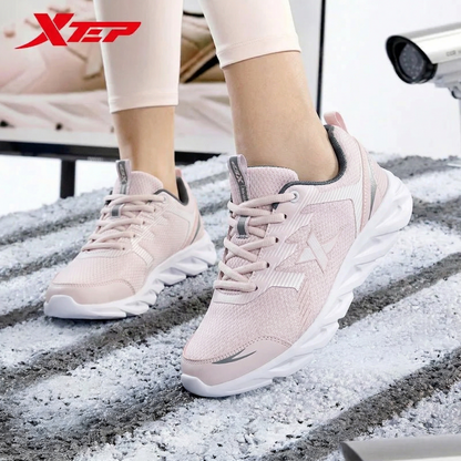 Chaussures orthopédiques femme de course Xtep - Blanc / 36