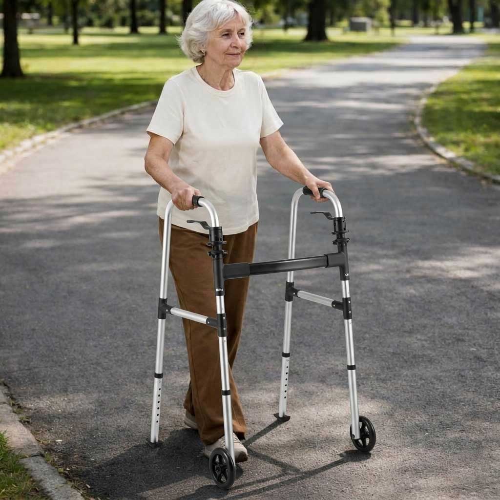 Déambulateur pliable à roulettes