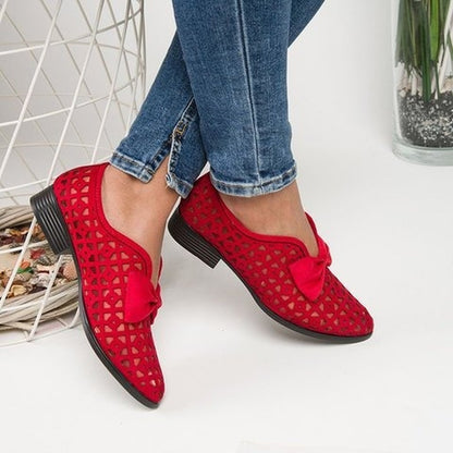 Flache Schuhe mit spitzer Zehenpartie für Damen – Bowtie