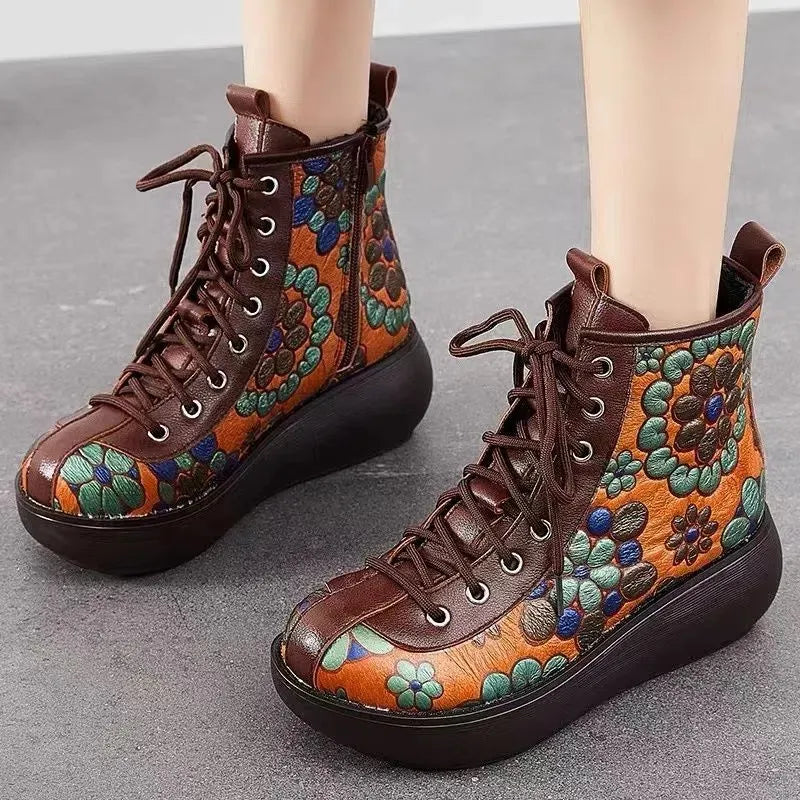 Lightweight ethnic style boots for women