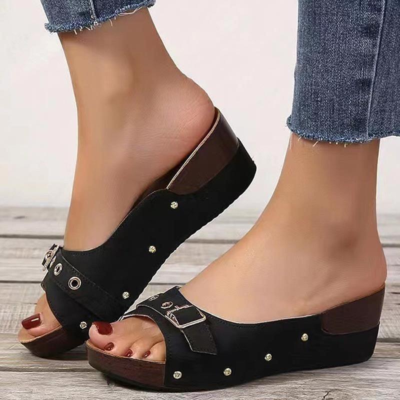 Chaussures Crocs Compensées Vintage Marron - Femme Taille W8 - Neuves Sans Boîte