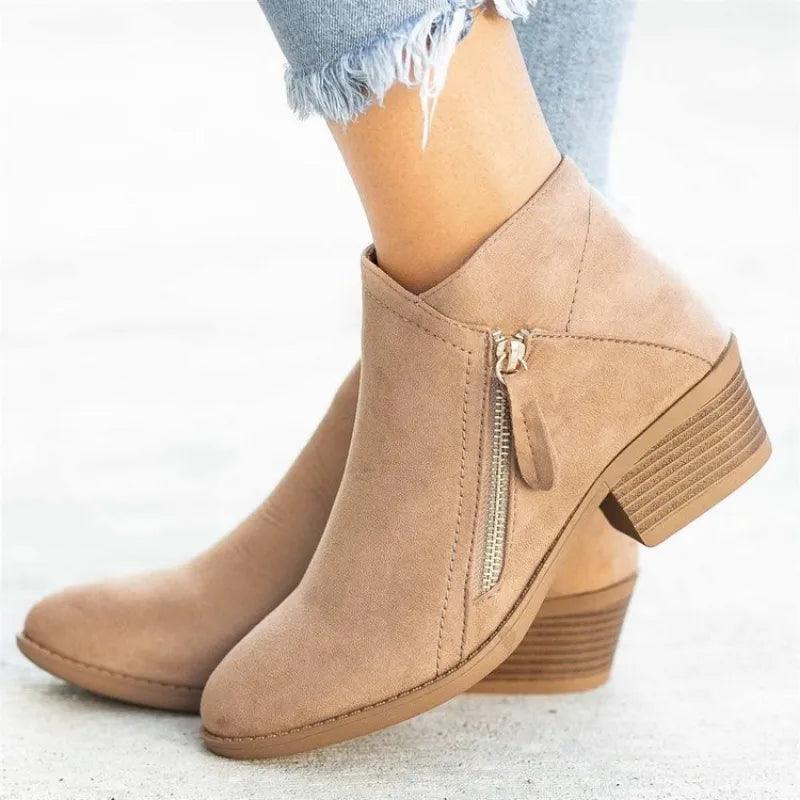 Bottes Motardes MANOLO BLAHNIK Signées ! Talons Bas, Taille US 7.5 (37.5), Couleur Noire - Occasion En Excellent état