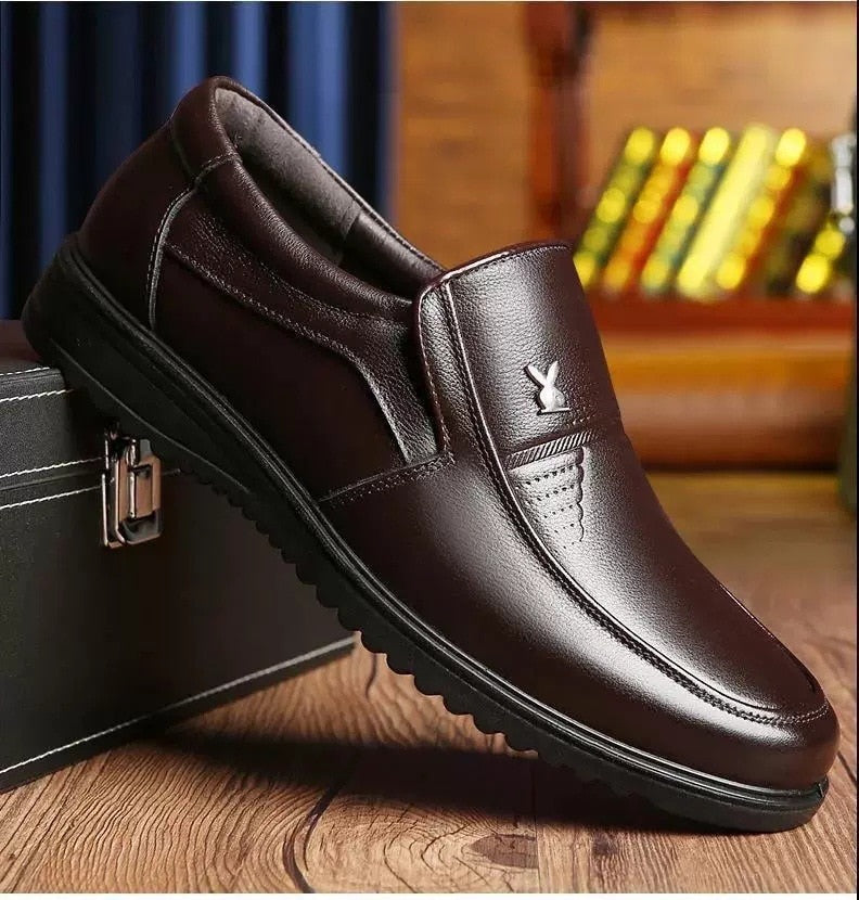 Chaussures d'affaires en cuir verni pour hommes - Dao