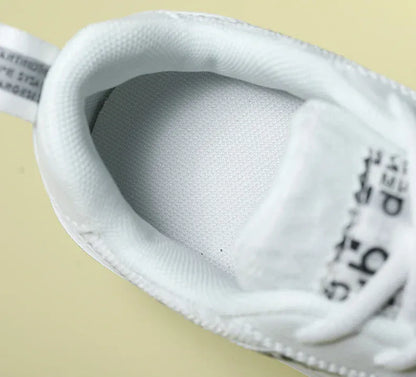 Basket Orthopédique Femme Élégante Blanche Avec Motifs - 40