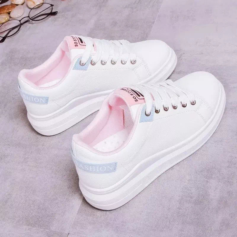 Baskets de marche simple