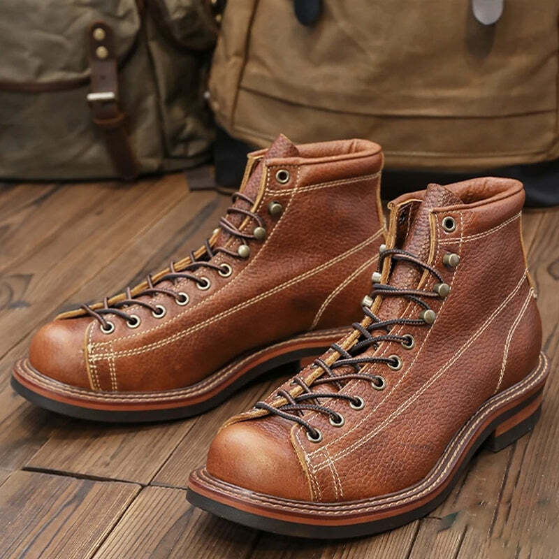 Bottines en cuir marron pour homme au style moderne