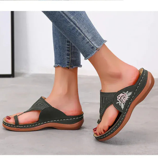 Claquette Orthopédique aux Fleurs Brodées pour Femme - Rose / 40