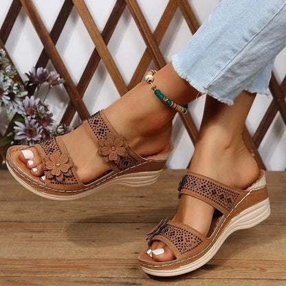 Claquette Orthopédique Femme avec des Motifs Floraux - Bleu / 44