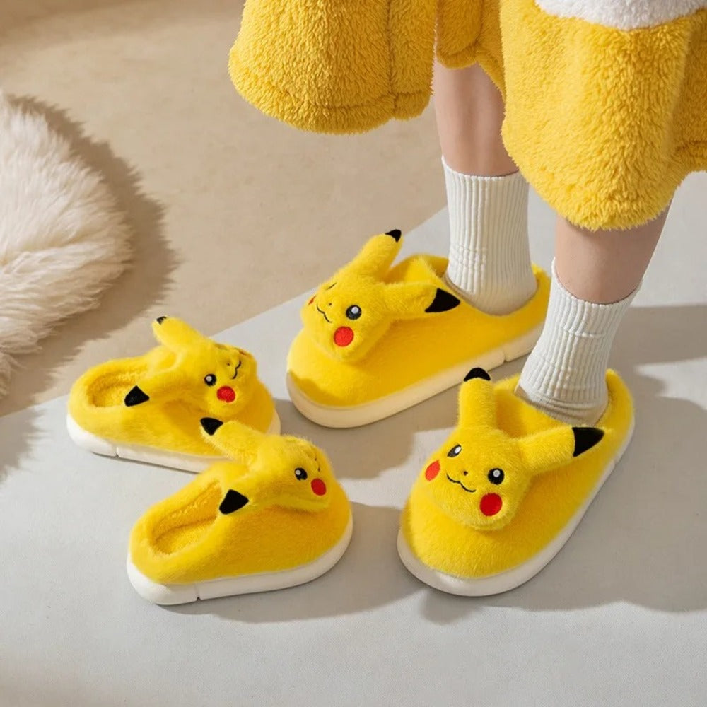 Pantoufles pikachu - 38 / Jaune