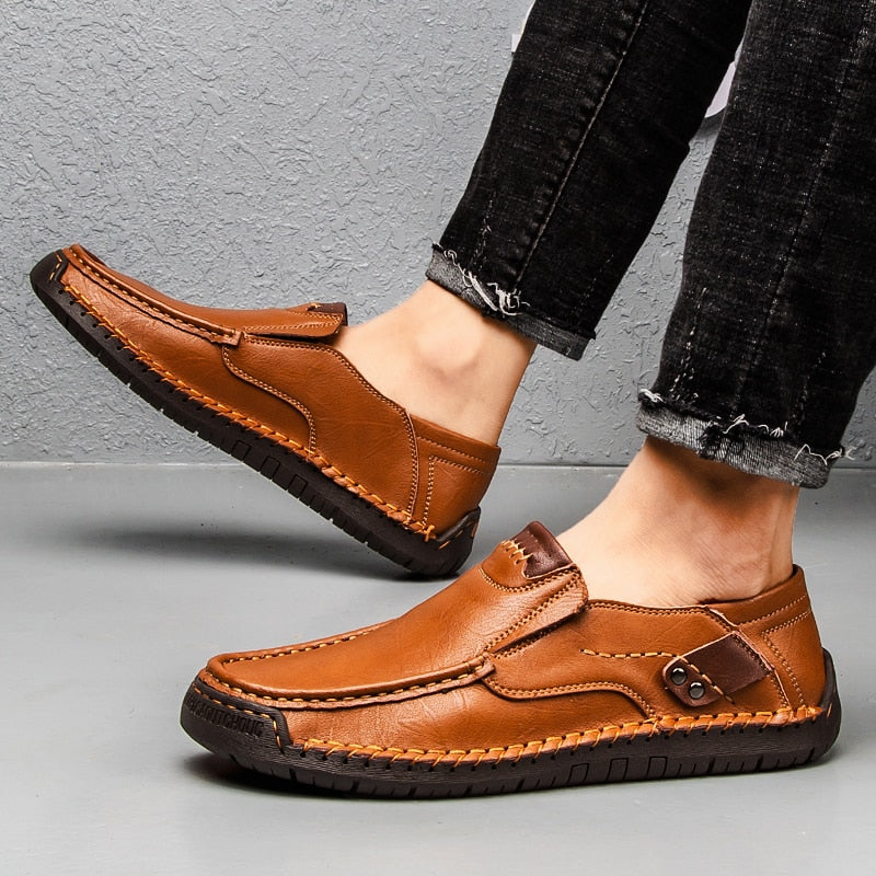 Leather loafers with rubber sole for men - Voltem