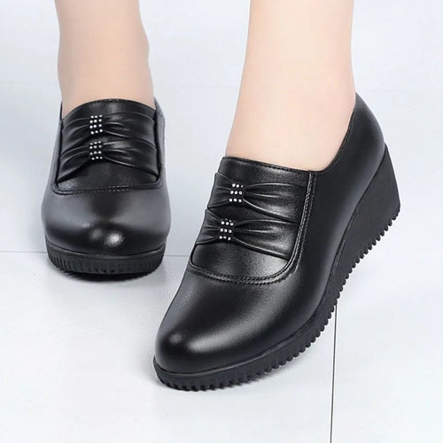 Zinda Flache Schuhe aus Kunstleder für Damen